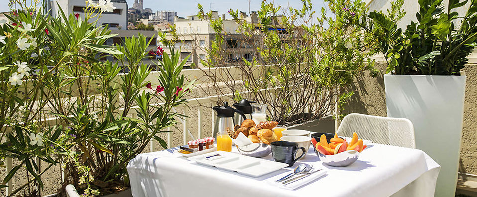 Novotel Marseille Centre Prado Velodrome ★★★★ - Last Minute - Sleek contemporary comforts in the marvellous melting pot that is Marseille. - Marseille, France