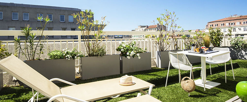 Novotel Marseille Centre Prado Velodrome ★★★★ - Last Minute - Sleek contemporary comforts in the marvellous melting pot that is Marseille. - Marseille, France