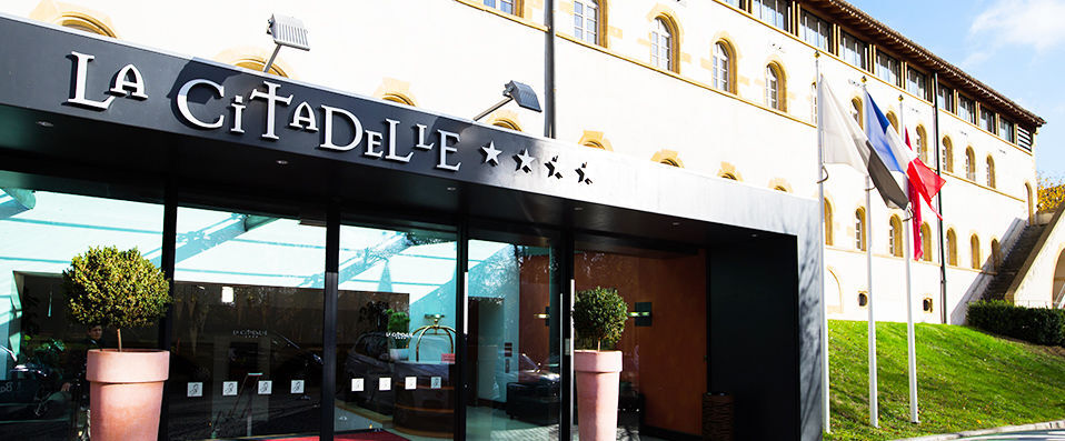 Hôtel La Citadelle MGallery ★★★★ - Dernière minute - Bâtisse de charme pour une parenthèse messine. - Metz, France