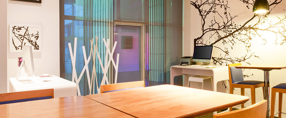 Novotel Lille Centre Grand Place ★★★★ - Last Minute - The perfect place to explore the treasures of Lille. - Lille, France