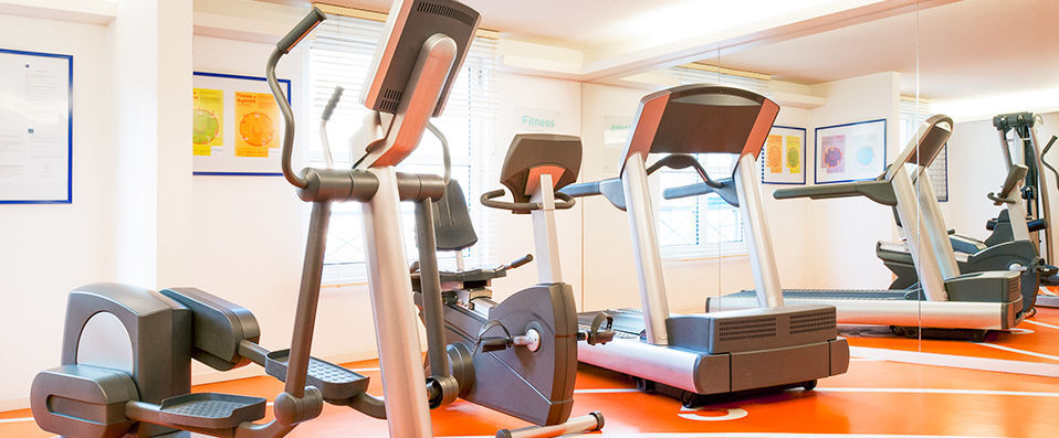 Novotel Lille Centre Grand Place ★★★★ - Last Minute - The perfect place to explore the treasures of Lille. - Lille, France