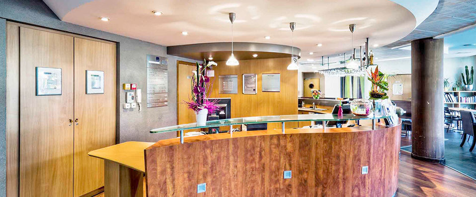 Novotel Suites Clermont-Ferrand Polydôme ★★★★ - Last Minute - Ideally situated in the centre of Clermont-Ferrand. - Clermont-Ferrand, France