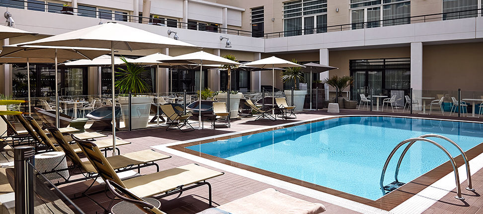 Novotel Avignon Centre ★★★★ - Last Minute - Sophisticated elegance in the heart of Avignon. - Avignon, France