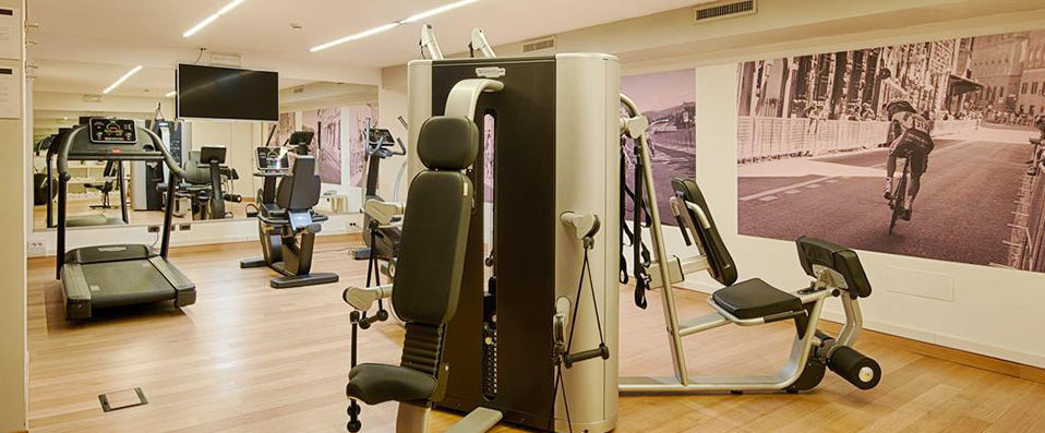 NH Firenze ★★★★ - Modern hotel with panoramic views of Florence - Florence, Italy