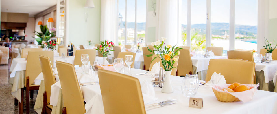 Hotel Golfo e Palme - Open-hearted Italian hospitality in the Italian Riviera. - Liguria, Italiy