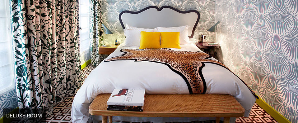 Hôtel Thoumieux ★★★★ - A central Paris hotel full of contradictions - Paris, France