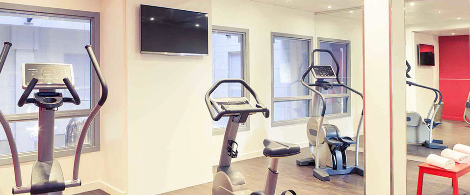 Mercure Nantes Centre Grand Hôtel ★★★★ - Last Minute - A serene getaway in the heart of Nantes. - Nantes, France