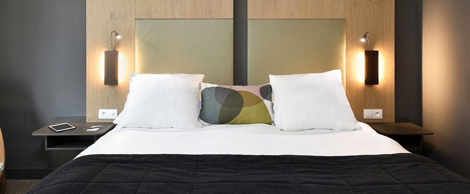 Martin's Louvain-la-Neuve - Discover Wallonia from a colourful, contemporary and comfortable lakeside address. - Wallonia, Belgium