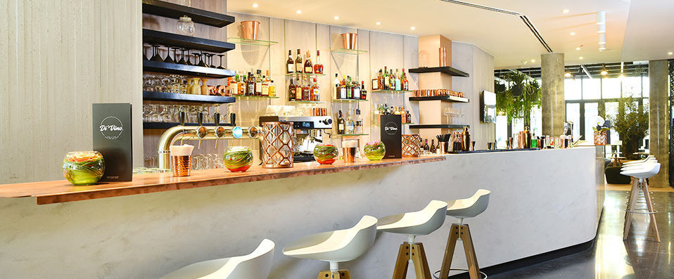Martin's Louvain-la-Neuve - Discover Wallonia from a colourful, contemporary and comfortable lakeside address. - Wallonia, Belgium