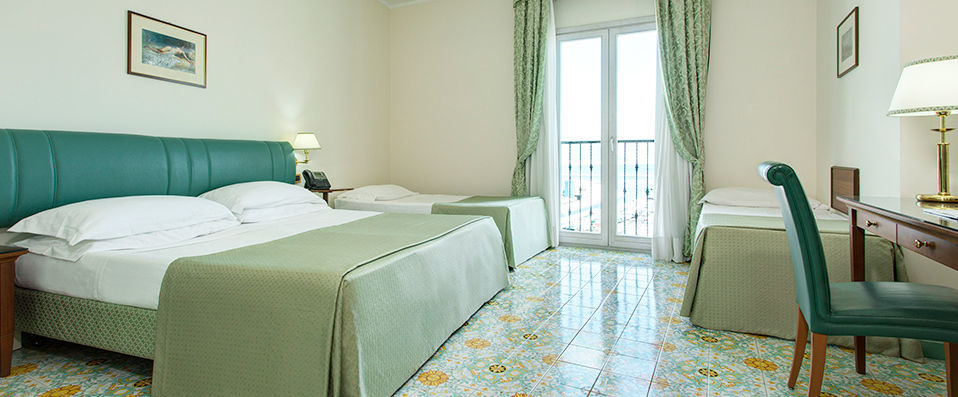 Lloyd's Baia Hotel ★★★★ - Go through the gateway to paradise, at an idyllic Amalfi hotel - Amalfi Coast, Italy