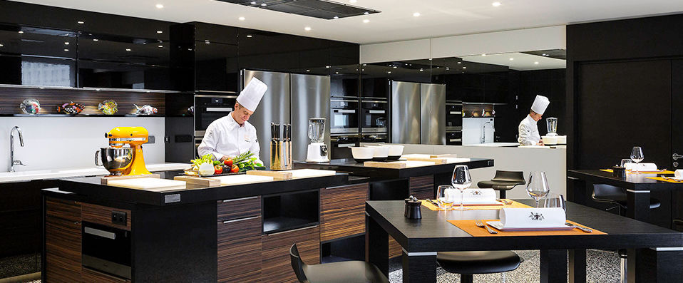 Hôtel Le Royal Lyon - MGallery ★★★★★ - Last Minute - Experience the charm of Lyon in an exceptional location. - Lyon, France