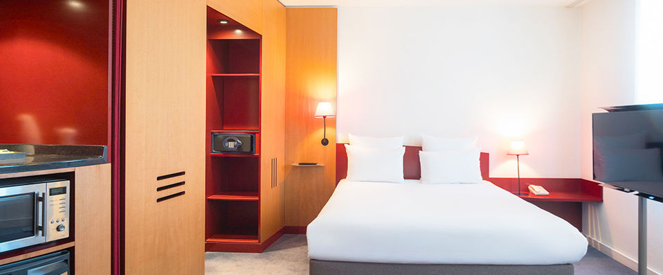 Novotel Suites Reims Centre ★★★★ - Last Night - A contemporary getaway in the heart of Reims. - Reims, France