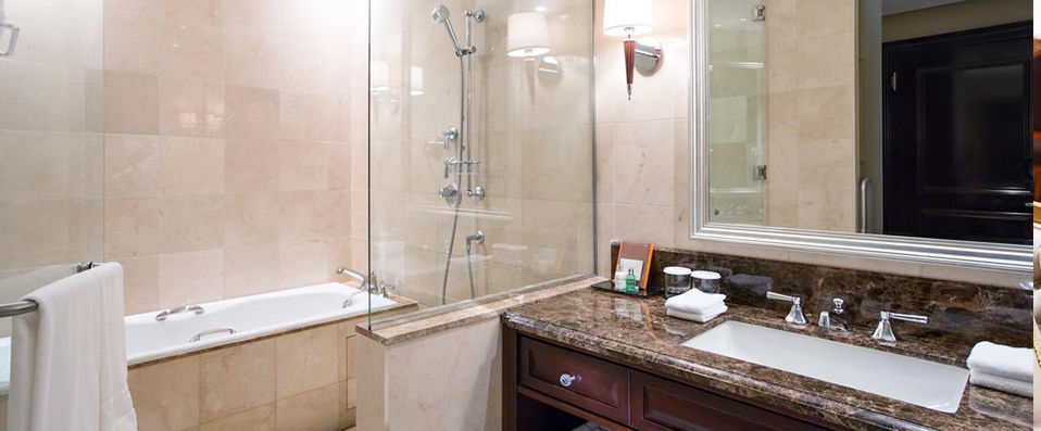 Lotte Hotel Moscow ★★★★★ - Stay like a Tsar in a splendid 5-star Moscow hotel. - Moscow, Russia