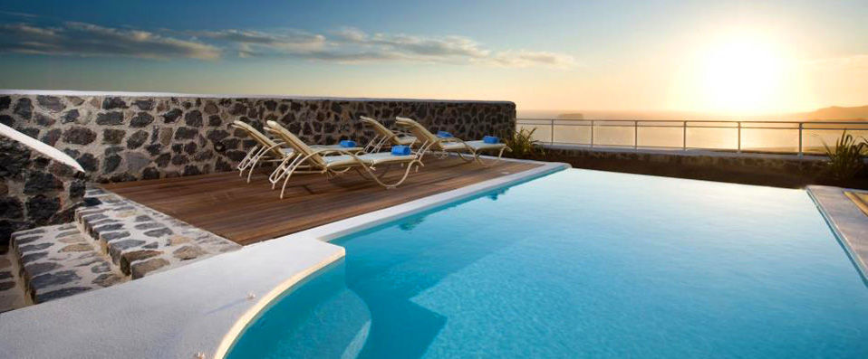 Thermes Luxury Villas ★★★★★ - Cap sur les îles des Cyclades dans une Villa Deluxe avec piscine privée - Santorin, Grèce