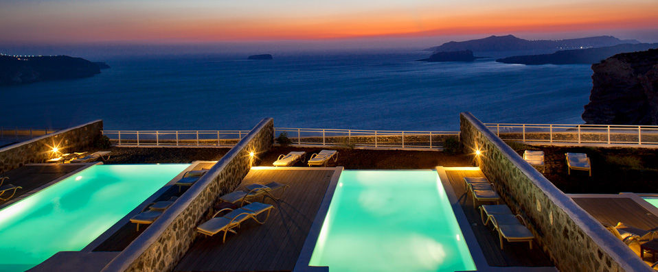 Thermes Luxury Villas ★★★★★ - Cap sur les îles des Cyclades dans une Villa Deluxe avec piscine privée - Santorin, Grèce