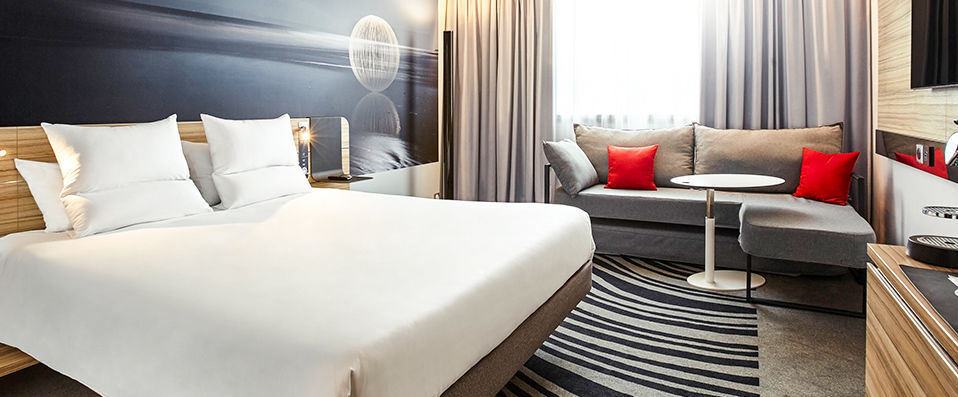 Novotel Strasbourg Centre Halles ★★★★ - Last Minute - A bubble of comfort in the heart of Strasbourg. - Strasbourg, France