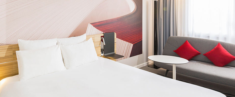 Novotel Strasbourg Centre Halles ★★★★ - Last Minute - A bubble of comfort in the heart of Strasbourg. - Strasbourg, France