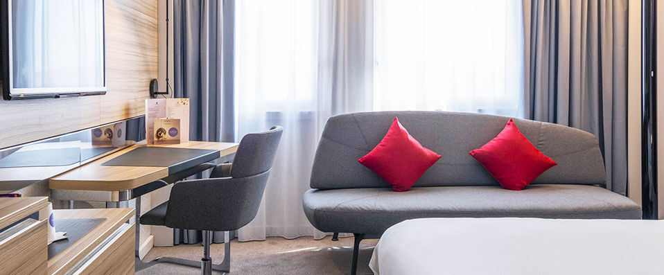 Novotel Strasbourg Centre Halles ★★★★ - Last Minute - A bubble of comfort in the heart of Strasbourg. - Strasbourg, France