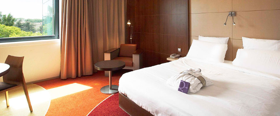 Mercure Toulouse Centre Compans ★★★★ - Last Minute - Live la vie en rose in the heart of Toulouse. - Toulouse, France