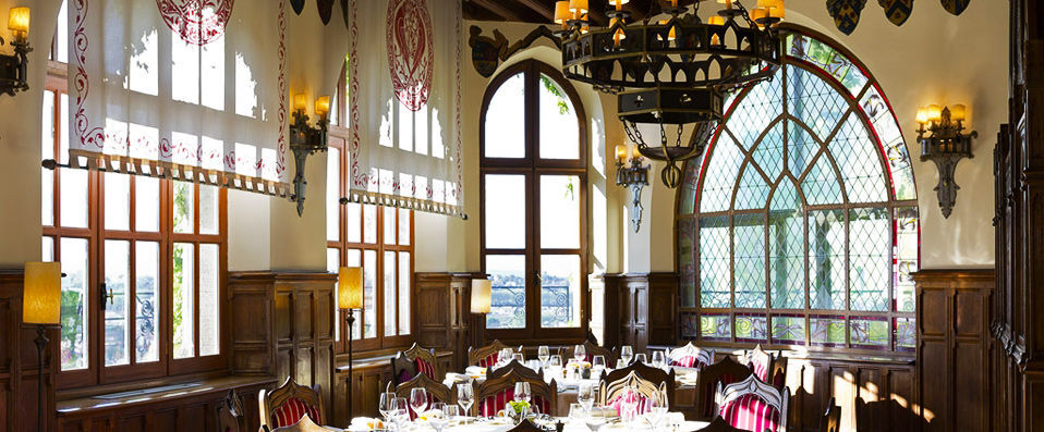 Hôtel de la Cité Carcassonne MGallery ★★★★★ - Last Minute - A touch of new glamour to old splendour in the medieval city of Carcasonne. - Carcassonne, France