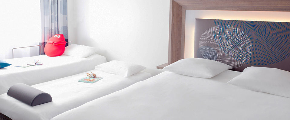 Novotel Lille Aéroport ★★★★ - Last Minute - A designer retreat right next to Lille Airport. - Lille, France