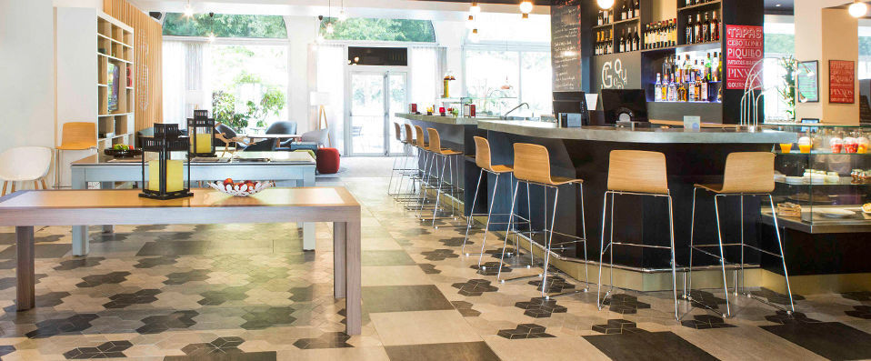 Novotel Toulouse Centre Compans Caffarelli ★★★★ - Dernière minute - La vie en rose au cœur de Toulouse. - Toulouse, France