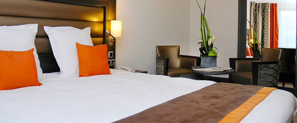 Mercure Lyon Centre-Gare-Part-Dieu ★★★★ - Last Minute - A last minute riverside stay in the heart of Lyon. - Lyon, France