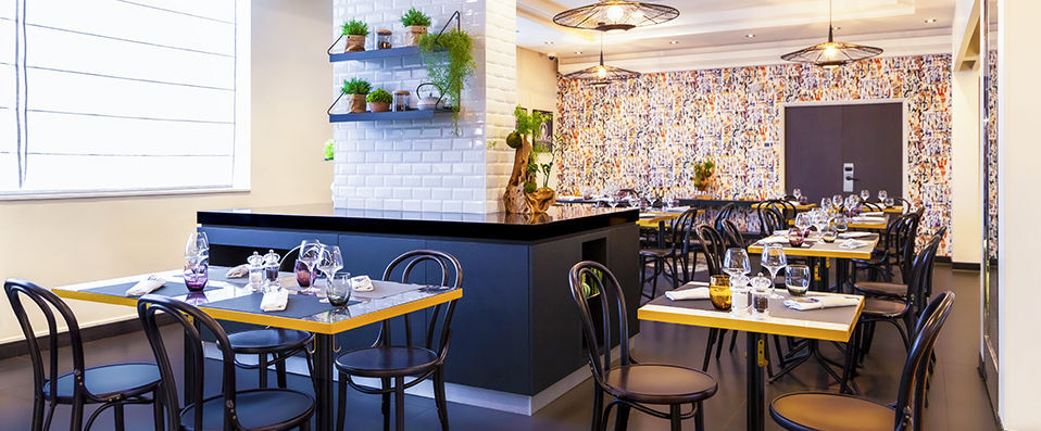 Novotel Paris 17 ★★★★ - Last Minute - A modern retreat in the 17th arrondissement of Paris. - Paris, France