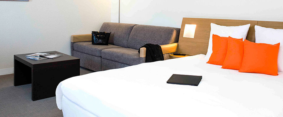 Novotel Grenoble Centre ★★★★ - Last Minute - A perfectly located retreat in the heart of Grenoble. - Grenoble, France