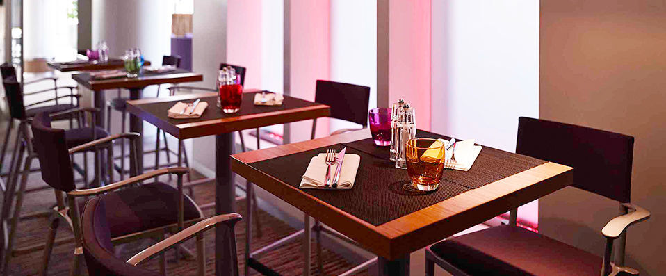 Novotel Roissy-Charles de Gaulle Convention & Spa ★★★★ - Last Minute - Stay in the heart of CDG Airport. - Roissy-en-France, France