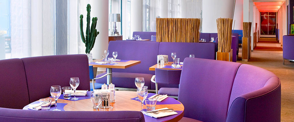 Novotel Roissy-Charles de Gaulle Convention & Spa ★★★★ - Last Minute - Stay in the heart of CDG Airport. - Roissy-en-France, France