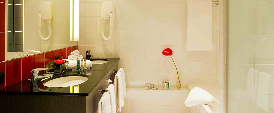 Novotel Roissy-Charles de Gaulle Convention ★★★★ - Dernière minute - Au cœur de l’aéroport de Roissy. - Roissy-en-France, France