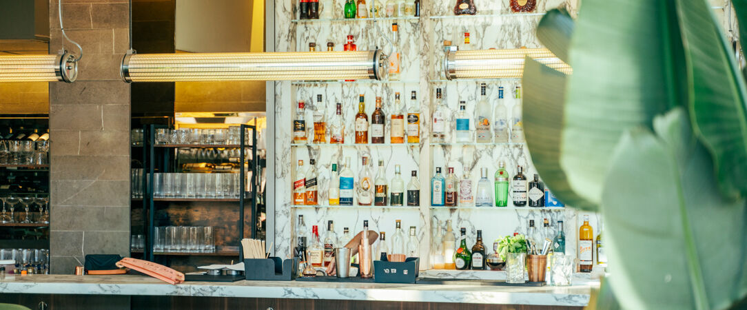 Pullman Paris Tour Eiffel ★★★★ - Un refuge parisien contemporain face à la tour Eiffel, entre design moderne et panorama d’exception. - Paris, France