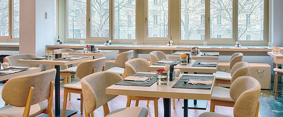 NH Torino Centro ★★★★ - Newly refurbished home comforts near the centre of lively Turin - Turin, Italy
