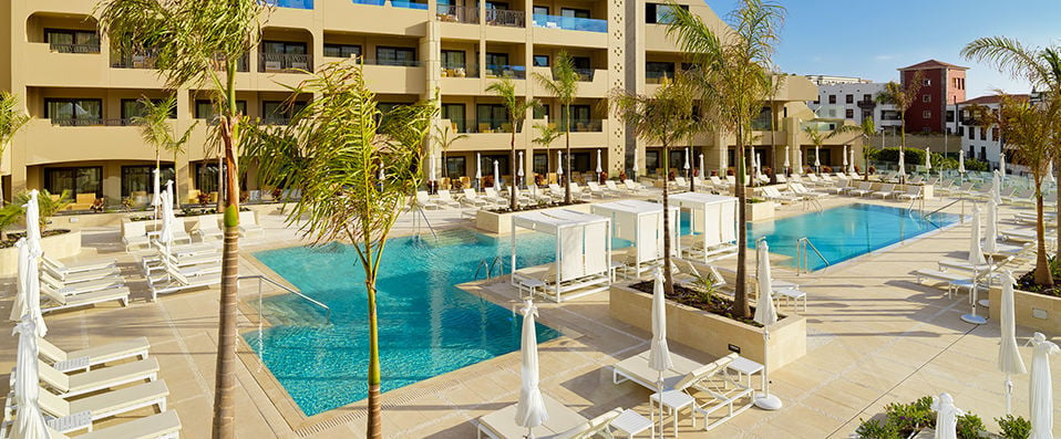 GF Victoria ★★★★★GL - A luxuriously refined 5-star getaway in southern Tenerife. - Tenerife, Spain