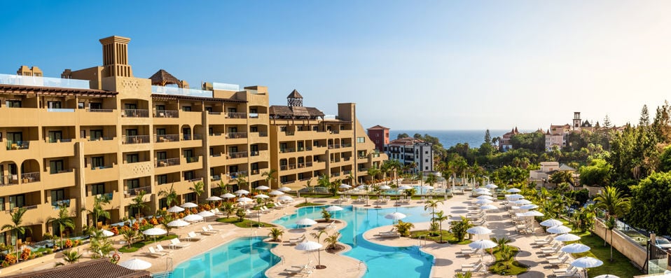 GF Victoria ★★★★★GL - A luxuriously refined 5-star getaway in southern Tenerife. - Tenerife, Spain