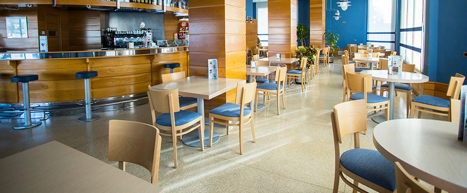 Poseidon La Manga Hotel & Spa ★★★★ - Adults Only - Enjoy the air of tranquillity in this Murcian adults-only retreat - Murcia, Spain