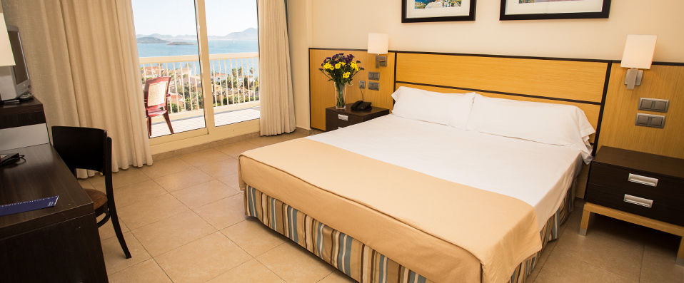 Poseidon La Manga Hotel & Spa ★★★★ - Adults Only - Escapade romantique face à la mer. <b>Demi-pension offerte !</b> - Murcie, Espagne