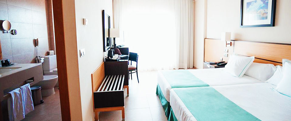 Poseidon La Manga Hotel & Spa ★★★★ - Adults Only - Escapade romantique face à la mer. <b>Demi-pension offerte !</b> - Murcie, Espagne