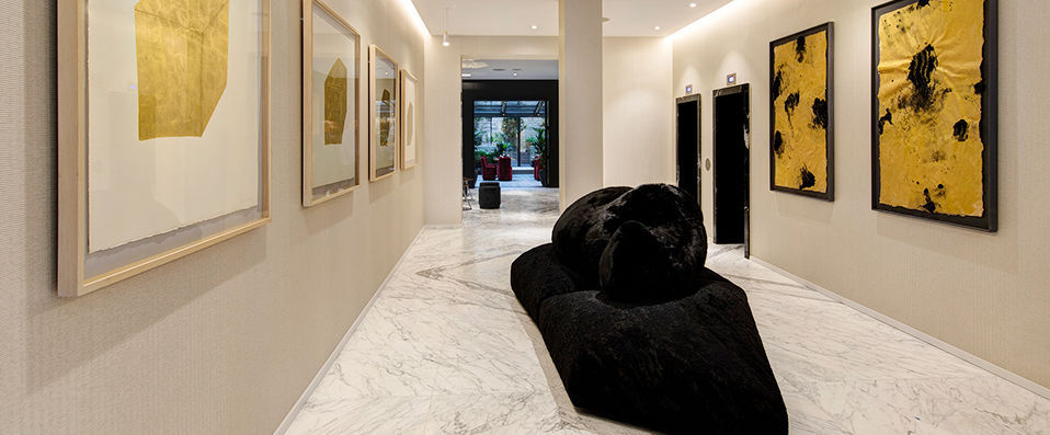 The Pavilions Madrid Hotel ★★★★ - A fascinating exploration into contemporary Madrilenian artwork - Madrid, Spain