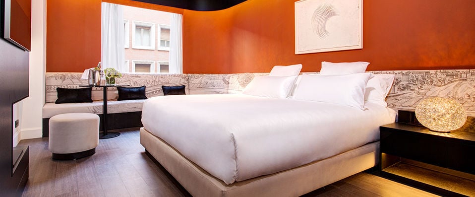 The Pavilions Madrid Hotel ★★★★ - A fascinating exploration into contemporary Madrilenian artwork - Madrid, Spain