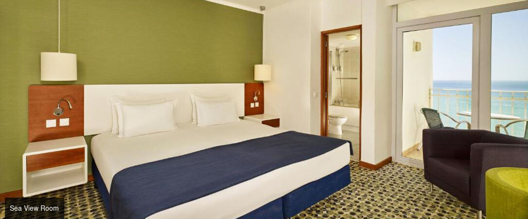  - Beachfront location overlooking the Algarve Atlantic. - Algarve, Portugal