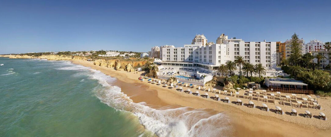 - Beachfront location overlooking the Algarve Atlantic. - Algarve, Portugal