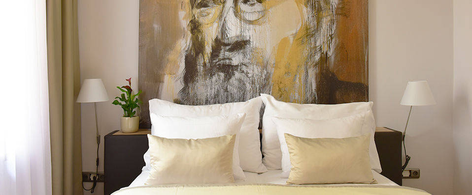 Design Hotel Neruda ★★★★ - Un hôtel de caractère au pied du château de Prague, où les pierres du XIVe siècle dialoguent avec un design contemporain. - Prague, République Tchèque