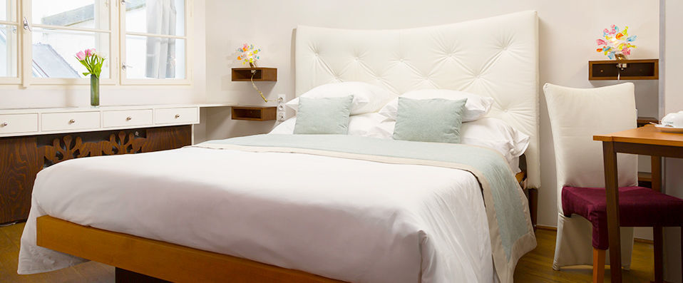 Design Hotel Neruda ★★★★ - Un hôtel de caractère au pied du château de Prague, où les pierres du XIVe siècle dialoguent avec un design contemporain. - Prague, République Tchèque