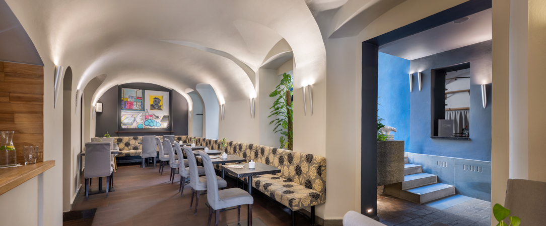 Design Hotel Neruda ★★★★ - Un hôtel de caractère au pied du château de Prague, où les pierres du XIVe siècle dialoguent avec un design contemporain. - Prague, République Tchèque