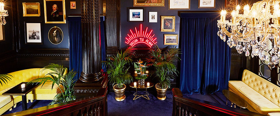 Palazzo Dama ★★★★★ - Majestic luxury in the Eternal City of Rome. - Rome, Italy