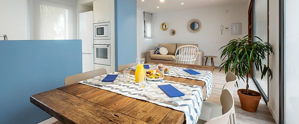  - Luxurious comfort in the freedom of your own new apartment. - Costa Brava, Spain