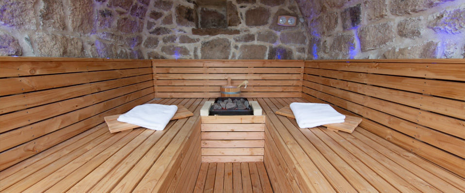 Domaine de Chalvêches ★★★★ - Last Minute - Hidden luxury in the hills of the Ardèche department. - Ardèche, France