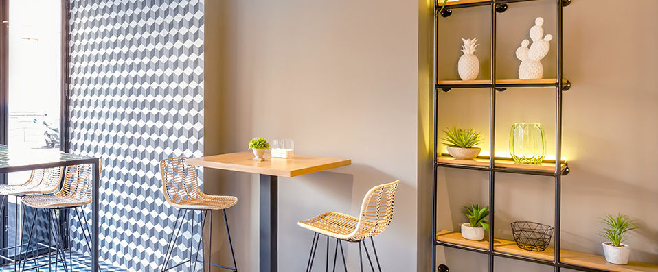 Occidental Granada ★★★★ - Contemporary comforts as your background to glorious Grenada. - Granada, Spain